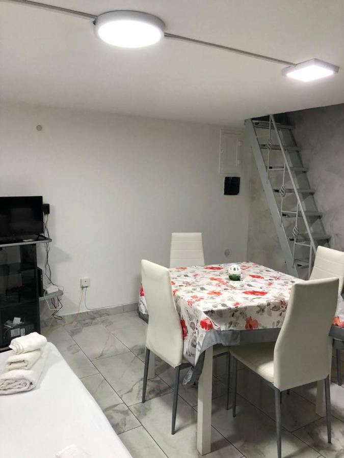 Casetta Bianca Appartamento Napoli Esterno foto