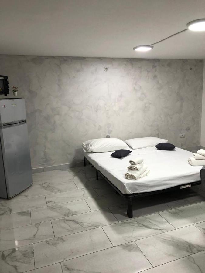 Casetta Bianca Appartamento Napoli Esterno foto